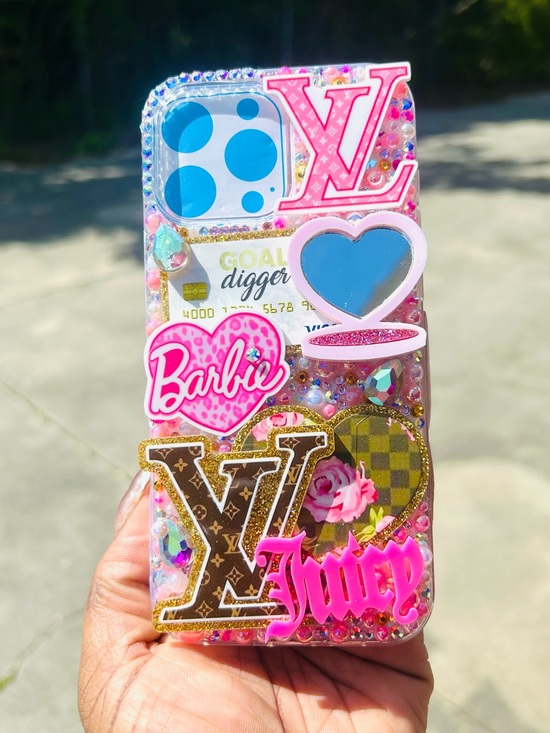 Handmade Accessories - 16 PRO MAX🩷Bling Case